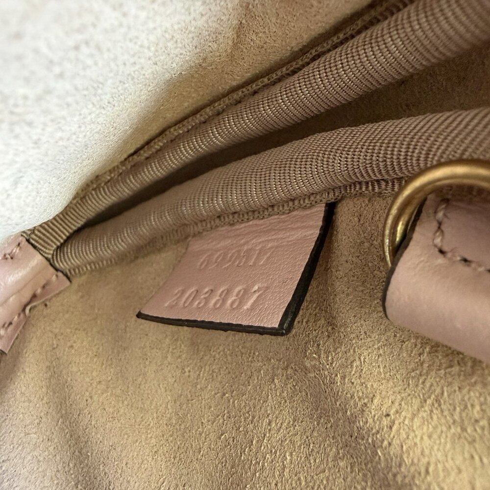 NEW GUCCI GG Marmont Heart-shaped Coin Purse Wallet Pink - Picture 7 of 10